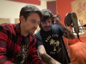 Luis Kalinsky y Juan Cruz Copes en las sesiones de grabación de "Mucho más"